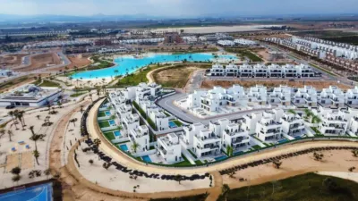 Casa en Cerca del Aeropuerto, Cerca de Campo de Golf, Campo, Cerca de Escuelas, Hospital, Cerca de Restauran photo 3