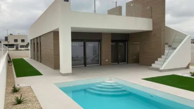 House in Cerca del Aeropuerto, Near Golf Course, Countryside, Near Schools, Hospital, Residential Area photo 2