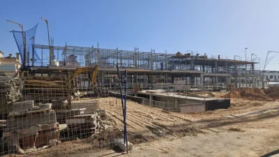Casa en Cerca del Aeropuerto, Área Comercial, Cerca de Campo de Golf, Campo, Cerca de Escuelas, Hospital, Zo photo 15