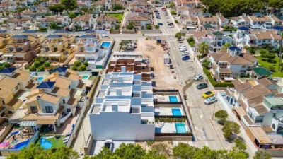 Casa en Cerca del Aeropuerto, Cerca de Campo de Golf, Campo, Cerca de Escuelas, Hospital, Zona Residencial photo 13