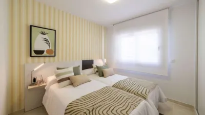House near restaurants, schools, supermarkets, city centre, easy access, Zo photo 10