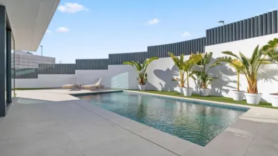 Villa in Cerca del Aeropuerto, Near Golf Course, Countryside, Close to Schools, Hospital, Residential Area photo 12