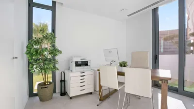 Villa in Cerca del Aeropuerto, Near Golf Course, Countryside, Close to Schools, Hospital, Residential Area photo 43