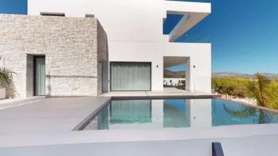 Casa en Cerca del Aeropuerto, Cerca de Campo de Golf, Campo, Cerca de Escuelas, Hospital, Zona Residencial photo 8