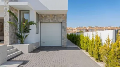 House in Cerca del Aeropuerto, Near Golf Course, Countryside, Near Schools, Hospital, Residential Area photo 4
