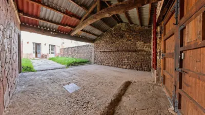 House in Izara photo 2