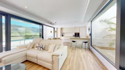 Casa – Monforte del Cid, Urbanización la Capitana - Més