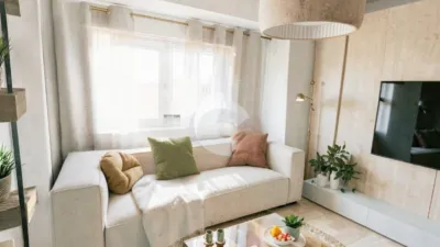 Apartment in Montrove photo 2