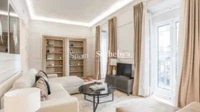 Apartment on Calle de Ayala photo 11