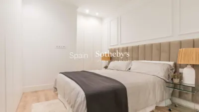 Apartment on Calle de Ayala photo 39