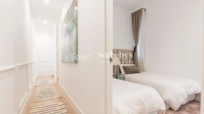 Apartment on Calle de Ayala photo 28