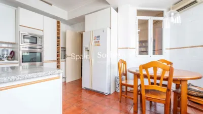 Apartment on Calle de Antonio Acuña photo 16