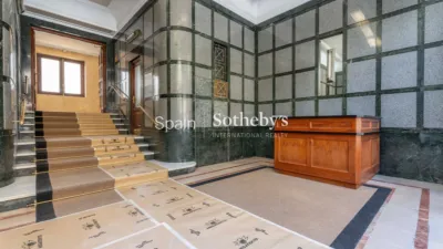 Apartment on Calle de Antonio Acuña photo 39