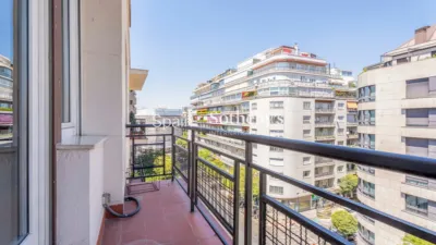 Apartment on Calle de Antonio Acuña photo 6