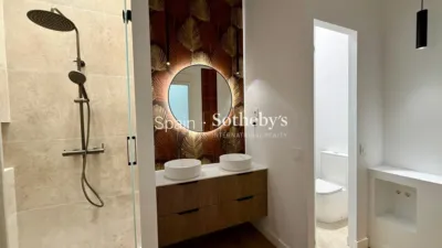 Apartment on Calle del Escorial photo 6