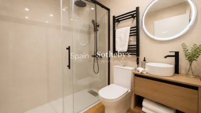 Apartment on Carrera San Jerónimo photo 9