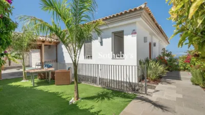 Villa on Calle Las Arenas photo 14