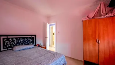 Apartment on Maestro Rosillo Street, No. > photo 25