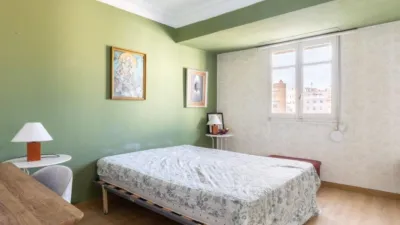 Apartment on Carrer de Lluís Oliag, no. > photo 19