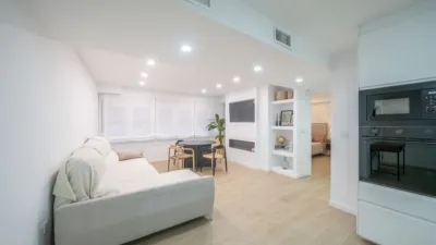 Apartment on Rambla Mendez Nuñez Street, No. photo 11