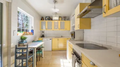 Casa unifamiliar en Pueblo photo 8