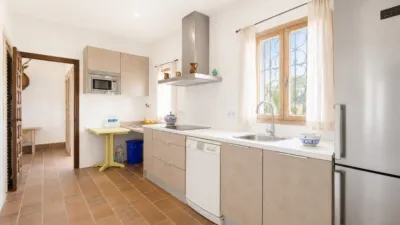 Single-family home in La Raya del Palancar-Guadamonte photo 8