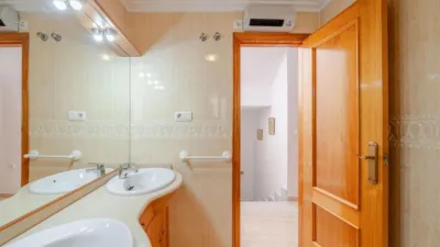 Duplex in Urbanización Novamar, No. photo 23