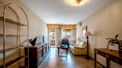 Apartment on Avenida de Alfonso X El Sabio, No. > photo 2