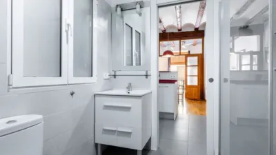 Apartment on Carrer de Calatrava, nº > photo 16