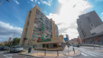 Apartment on Av. de Portugal, nº > photo 32