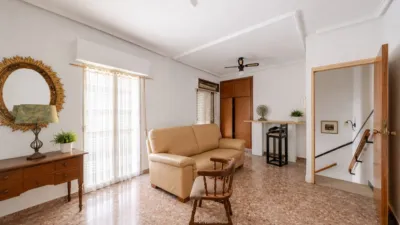 Terraced house on Carrer de Sant Josep, nº > photo 3