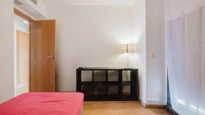 Apartment on Calle Pobladores, No. > photo 15