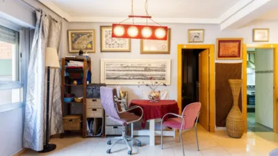 Apartment on Carrer de Lenginyer José Sirera, No. photo 4