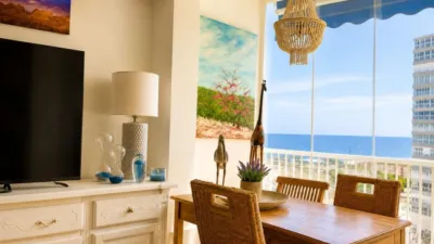 Apartment on Calle de Turina, No. > photo 4