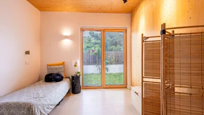 Single-family home in Urban Core photo 25