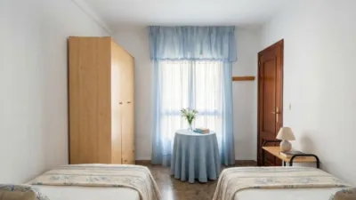Flat on C. Ramón Gallud, nº photo 12