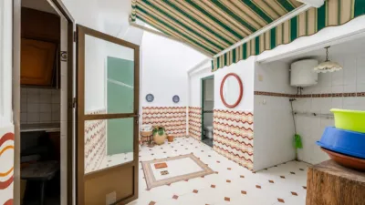 Terraced house on Carrer de Sant Josep, nº > photo 18