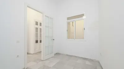 Apartment on Calle de Fernán Caballero, No. > photo 16