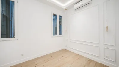 Apartment on Calle de Ibiza, No. > photo 17