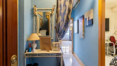 Apartment on Carrer de Lenginyer José Sirera, No. photo 12