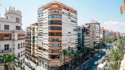 Apartment on Avenida de Alfonso X El Sabio, No. > photo 36