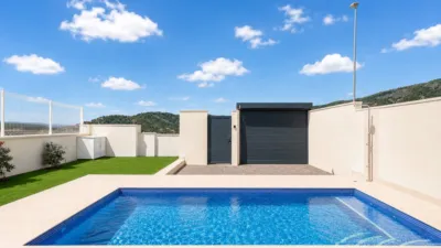 Semi-detached house on Carrer Morella, nº > photo 7