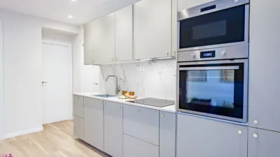 Apartment on Paseo de La Castellana, No. photo 6