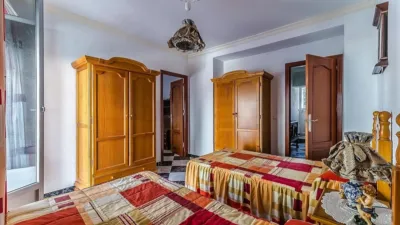 Single-family home on Calle Málaga, nº > photo 11