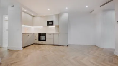 Apartment on Rico Cejudo Street, No. > photo 2