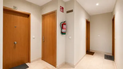Duplex on Calle de la Isla de La Palma, No. > photo 21