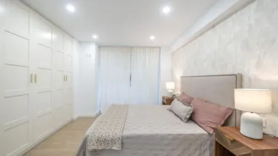 Apartment on Rambla Mendez Nuñez Street, No. photo 24