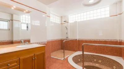 Single-family home on Avenida del Majal Blanco, no. > photo 26