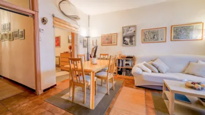 Apartment on Calle de la Palma, No. > photo 4
