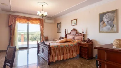 Single-family home on Carrer Vall Dalbaida, nº photo 24